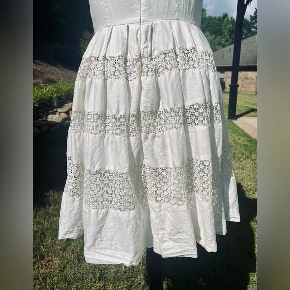 Ann Taylor Size 4 Off White Dress With Crochet Trim Fully Lined Women’s Summer - Picture 3 of 4